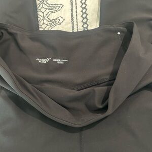 Old Navy Black Performance Leggings